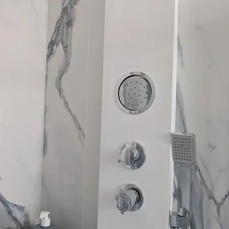 Nula Private Bed & Breakfast 4*